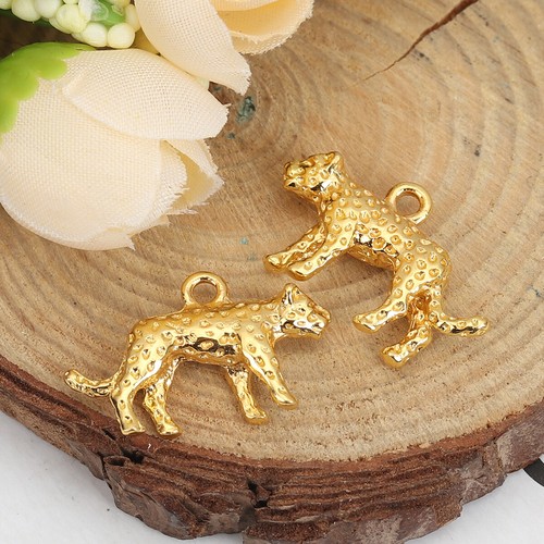 Unusual leopard shaped gold - 10,