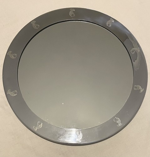 Beautiful chrome metal round - chrome,
