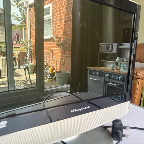 Wharfedale 15inch lcd ready - wharfedale,
