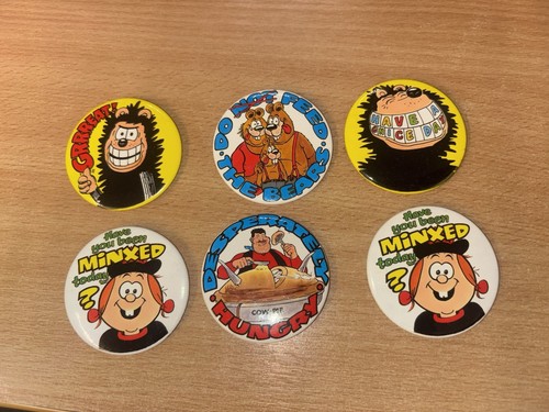 Vintage 90s beano dandy badge - beano,