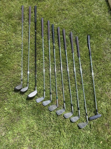 Wilson staff men - men’s, right