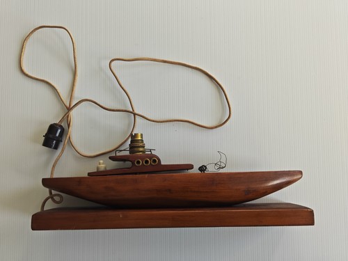 Mid century wooden ship - century, lamp
