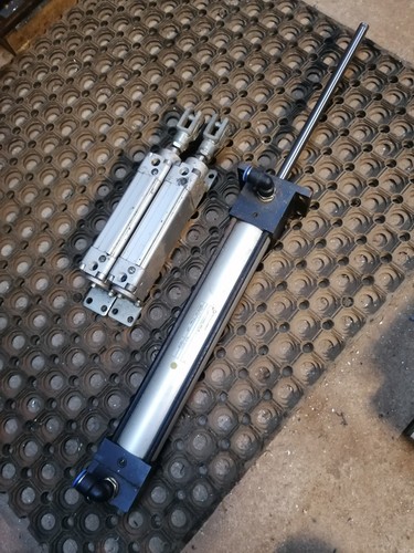 Pneumatic cylinders lot air - cylinders,