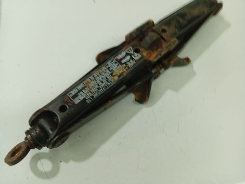Rover 2000 roadside jack - rover, 75