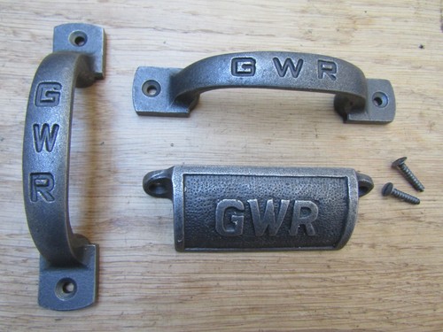 Cast iron bow sash handle - bow,