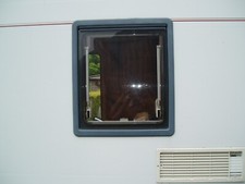 CARAVAN SEITZ WINDOW 47CM X