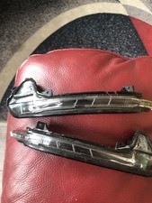 Mirrors side  turn signals