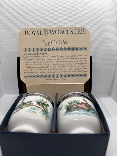 Royal worcester egg - royal,