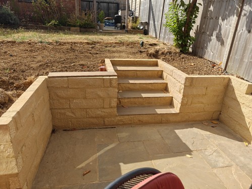 Buff walling bricks 440x140 - bricks,