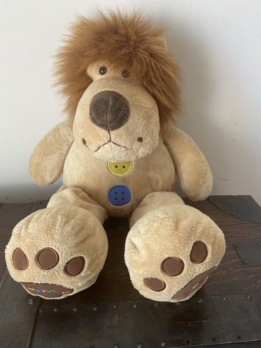 Humatt buttons lion yellow - buttons,