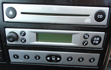 04 FORD FUSION 2 1.4 RADIO CD