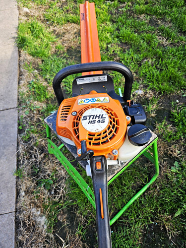 Stihl petrol hedge - hs,