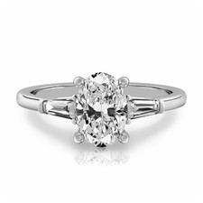 Platinum Diamond Ring For