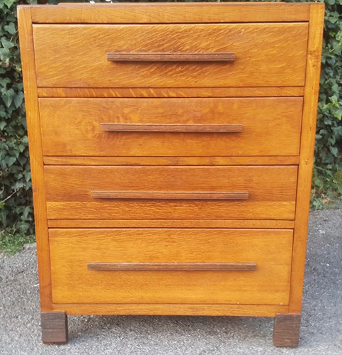 Superb golden oak chest - golden,