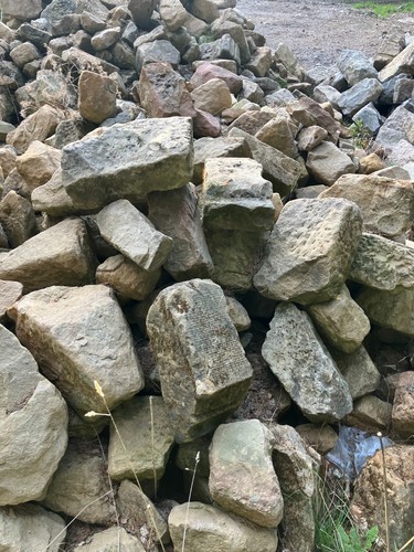 Reclaimed yellow sandstone - reclaimed,