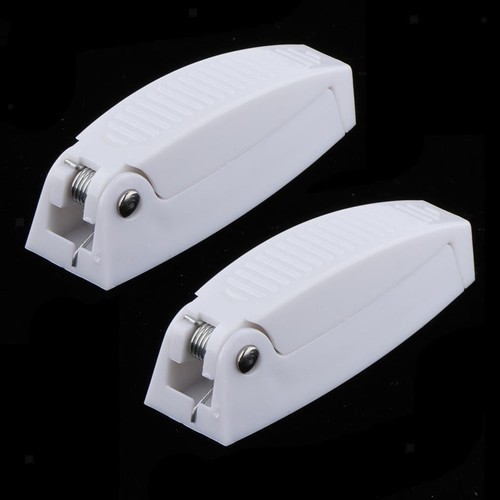 2xrv baggage door holder - 2xrv,