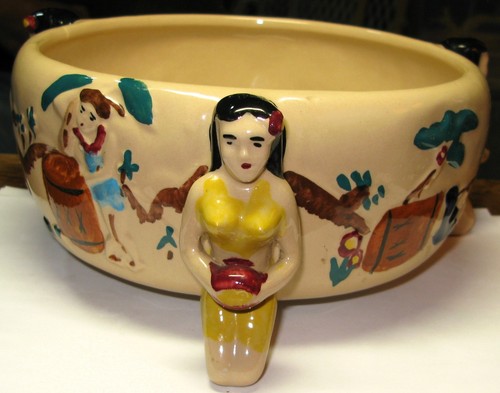 Vintage tepco china kneeling - china,