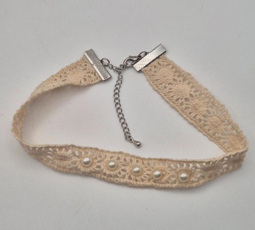Cream lace faux - cream, pearl