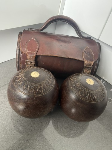 Vintage wooden antique - 2,