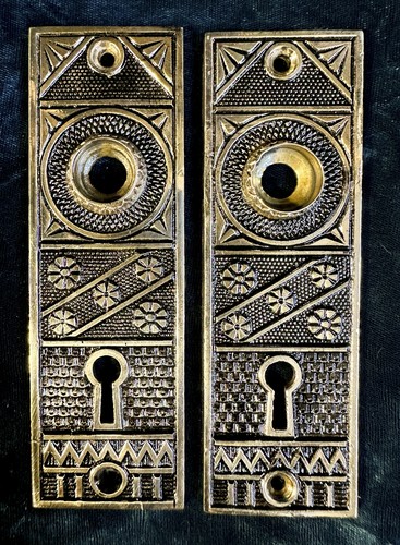 Pair antique linde - (2),
