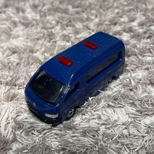 Emergency vehicle proceed to - vehicle!,