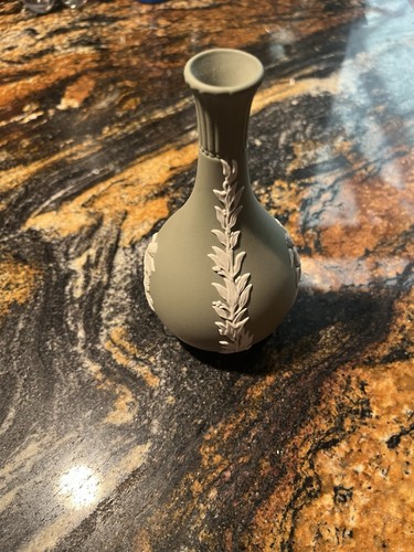 Wedgewood jasperware posy - wedgewood,