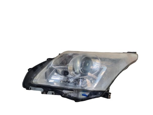 Toyota avensis headlight - toyota, lamp