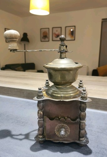 Large heavy vintage brass - large,