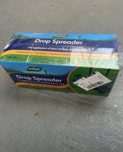 Westland lawn fertiliser drop - lawn,