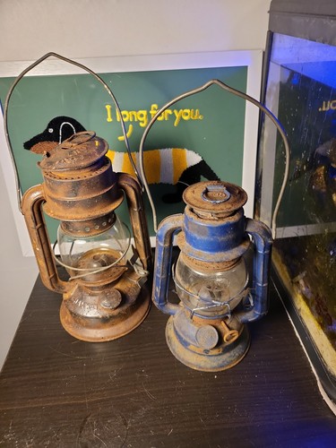 Vintage hurricane lamp - 2,