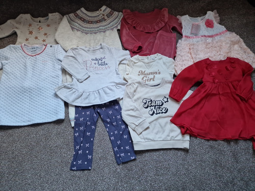 Baby girls clothes bundle size - baby,