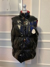 (Pls read) Black MONCLER