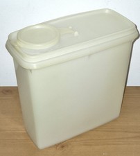 Vintage Tupperware Large