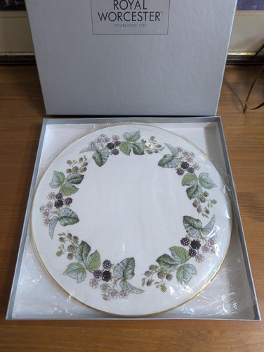 Royal worcester lavinia - worcester, fine