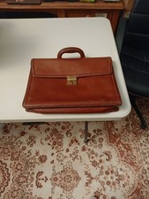 Italian leather briefcase 43cm - italian,