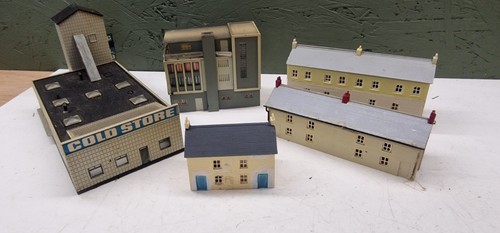 Cold store bank - store,