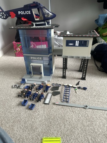 Playmobil police station 5182 - police,