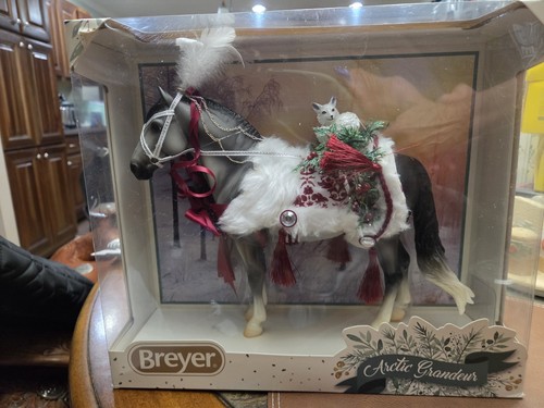 Breyer arctic grandeur - arctic,