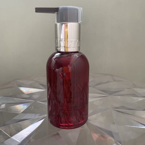 Brand new molton brown - molton, red