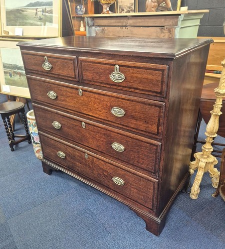 Lovely oak chest drawers - of,