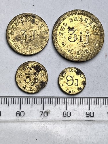 Set gilt coin weights - set, x4