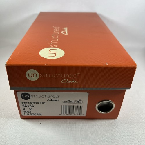 Structured clarks size m - clarks,