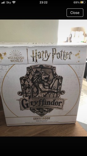 Nemesis now gryffindor wall - now,