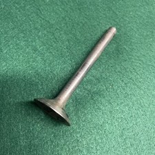 Velocette MSS Venom Exhaust Valve V112 M2-17 NOS Alpha