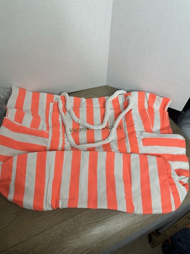 Nwt victoria secret beach - nwt,