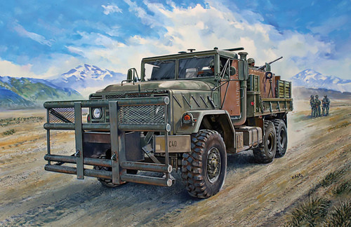 Italeri model military kit