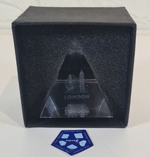 Garden Star-Crystal 3D Ornament Pyramid Hologram London Eye/Big Ben - Boxed