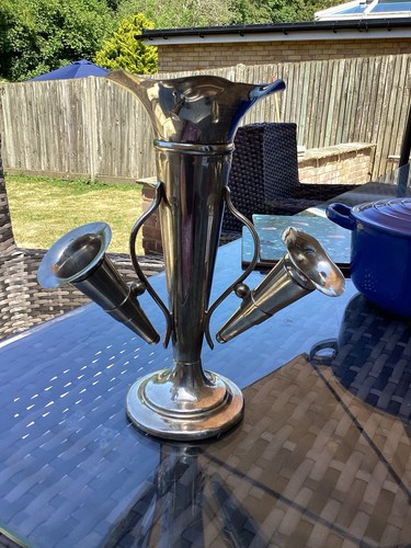 Silver plated epergne vase - silver,