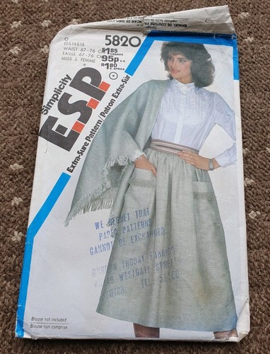 Simplicity 5820 skirt patch - 5820,