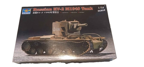 Trumpeter m1940 tank 1 - trumpeter, kv-2